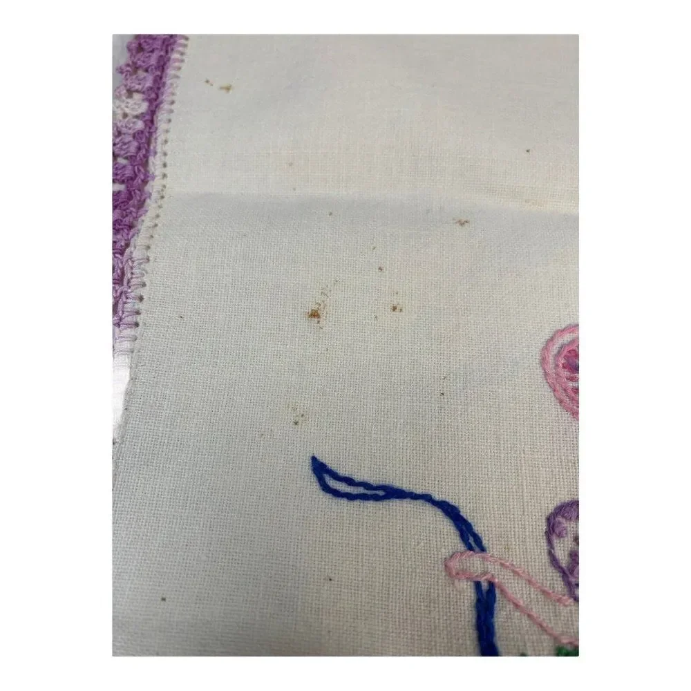 Vintqage Victorian Lady Matching hand embroidered lace edged tea towels READ